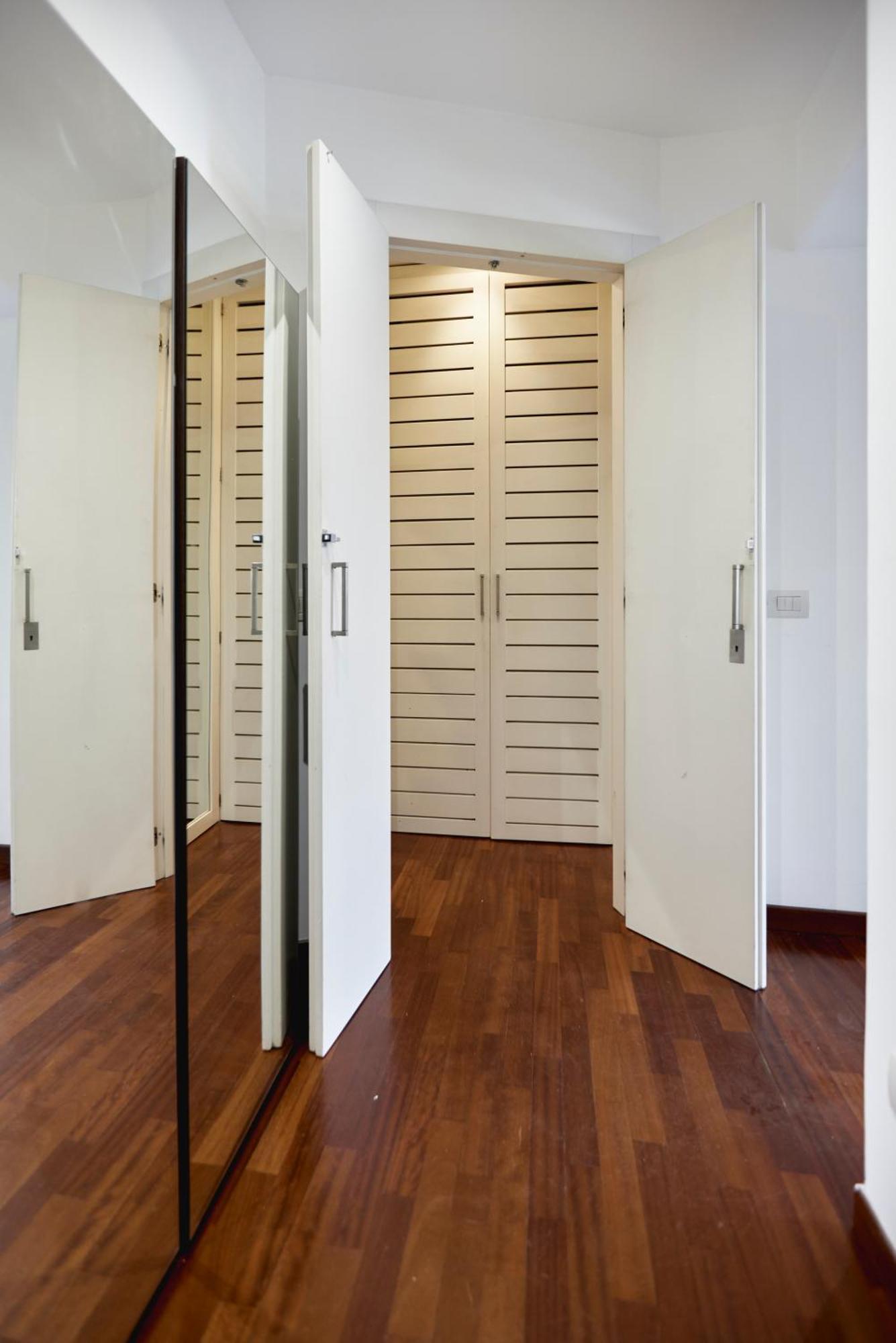 Cadorna Cityview Flat - Strategic Position In The Middle Of The Square Apartment *