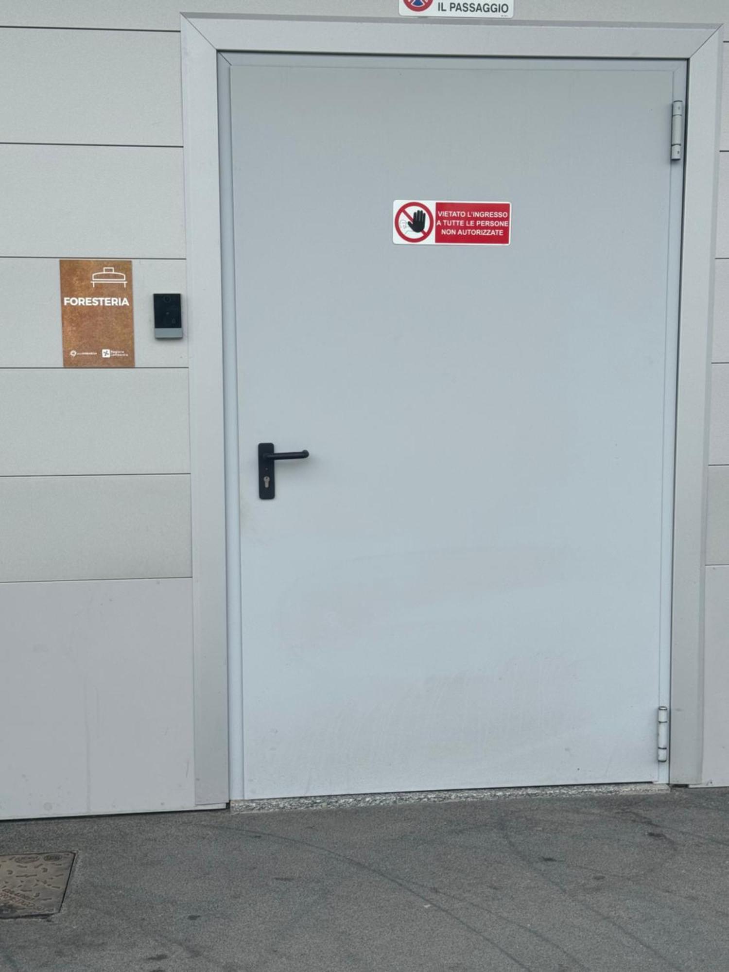 Foresteria Autostazione San Donato Affittacamere