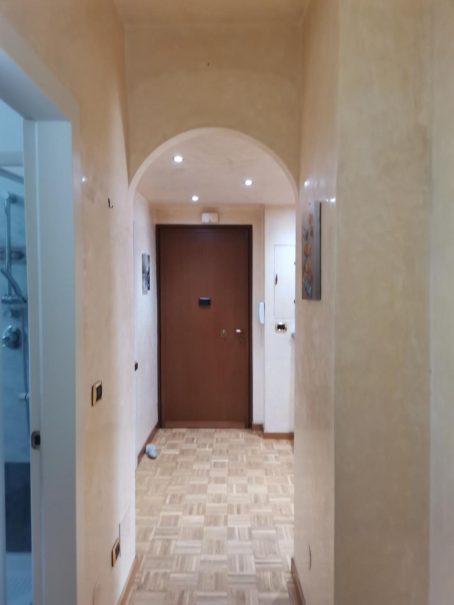 Uruguay 3 Da Letto Appartement Milaan