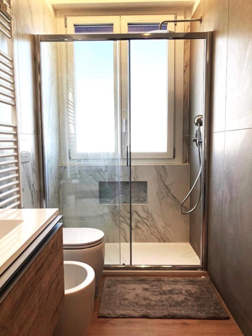 Apartment Lussuoso Bilocale Metro Blu Piazza Frattini