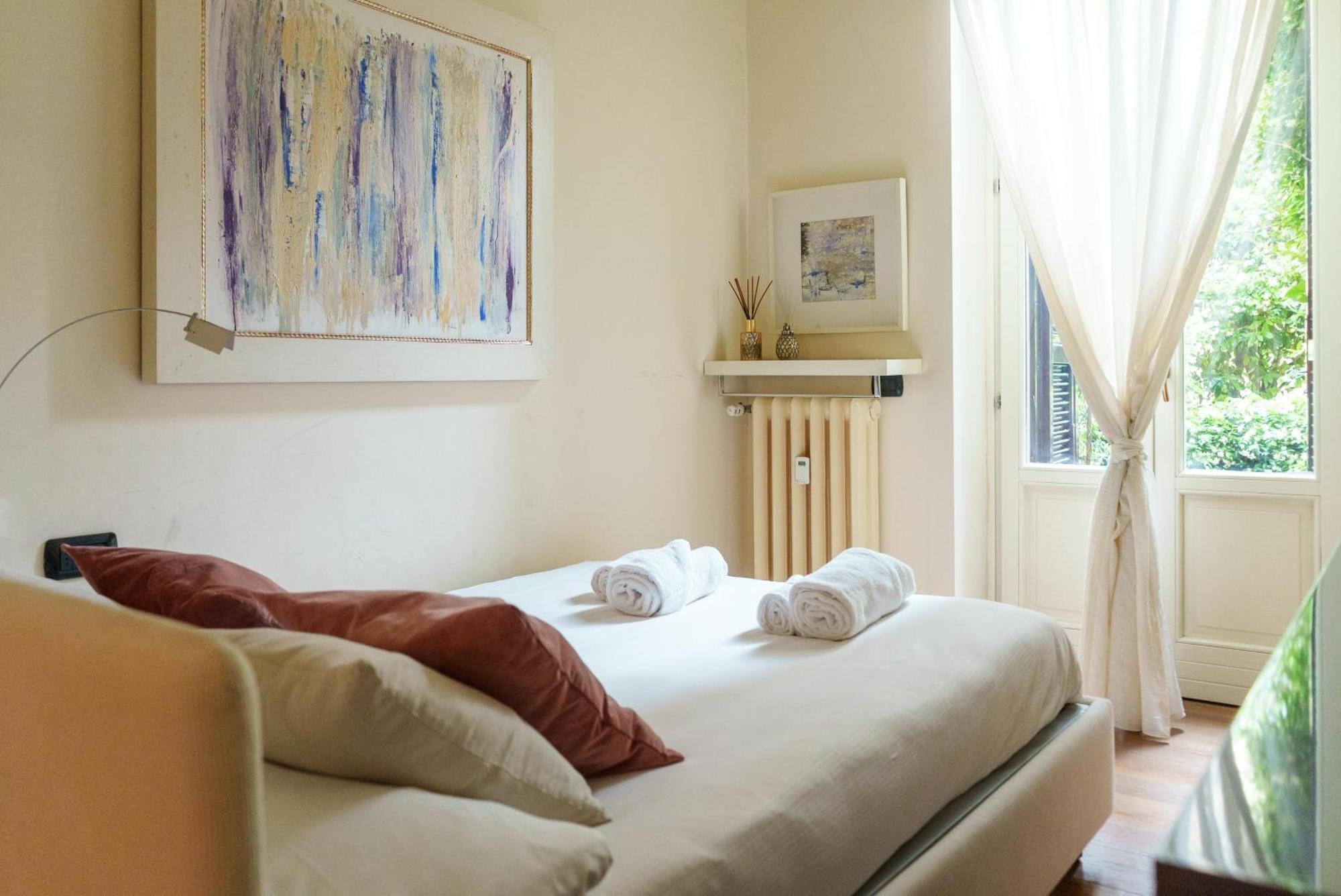 Vakantiehuis Casa Milu - Dimora Storia In Piazzale Susa Milaan