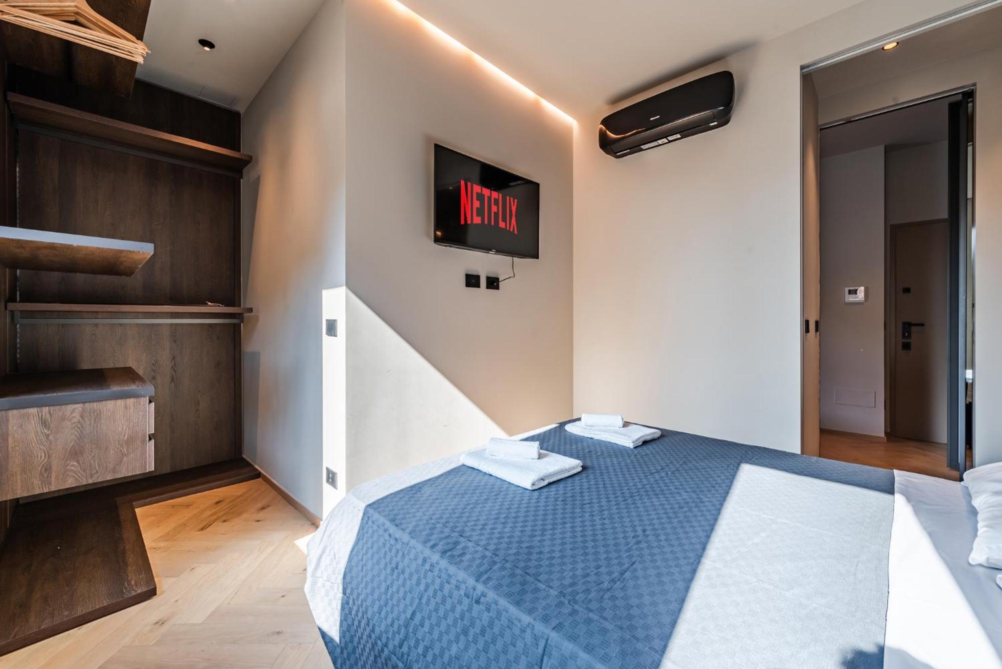 Appartamento Terrazza Con Jacuzzi E Vista Iconica Sul Duomo Milano