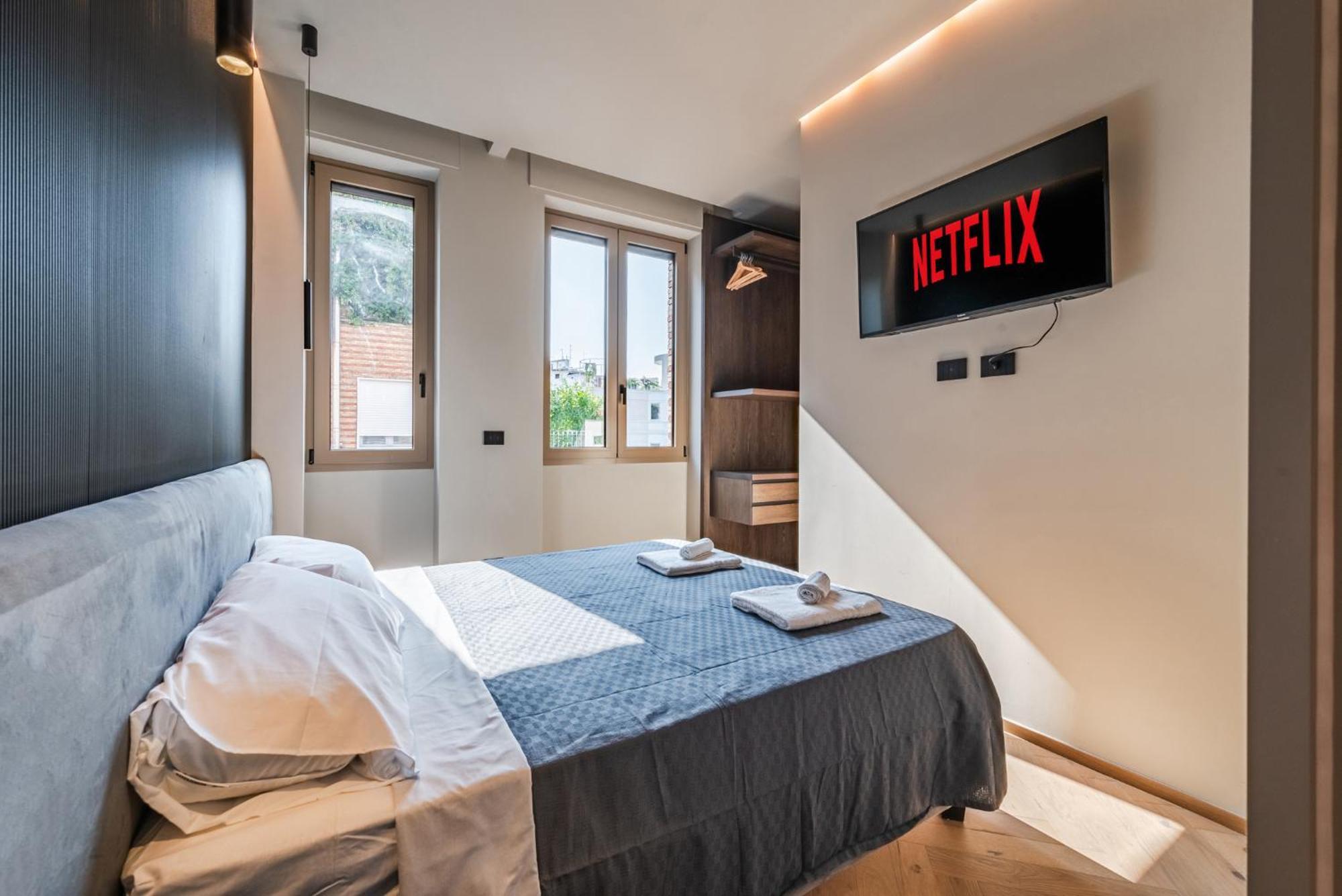 Appartamento Terrazza Con Jacuzzi E Vista Iconica Sul Duomo Milano