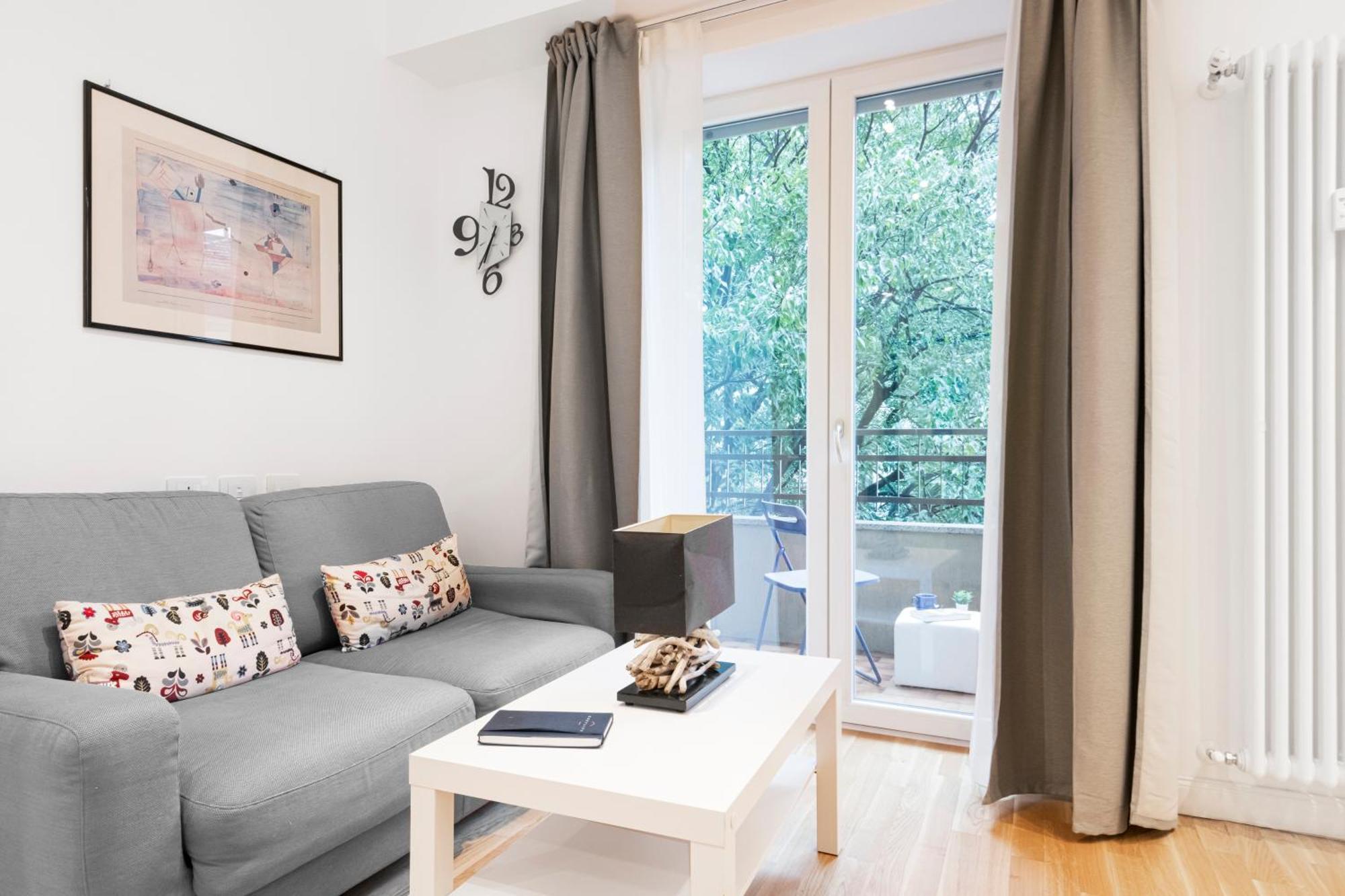 Easylife - Luminosa E Comoda Residenza Con Balcone *