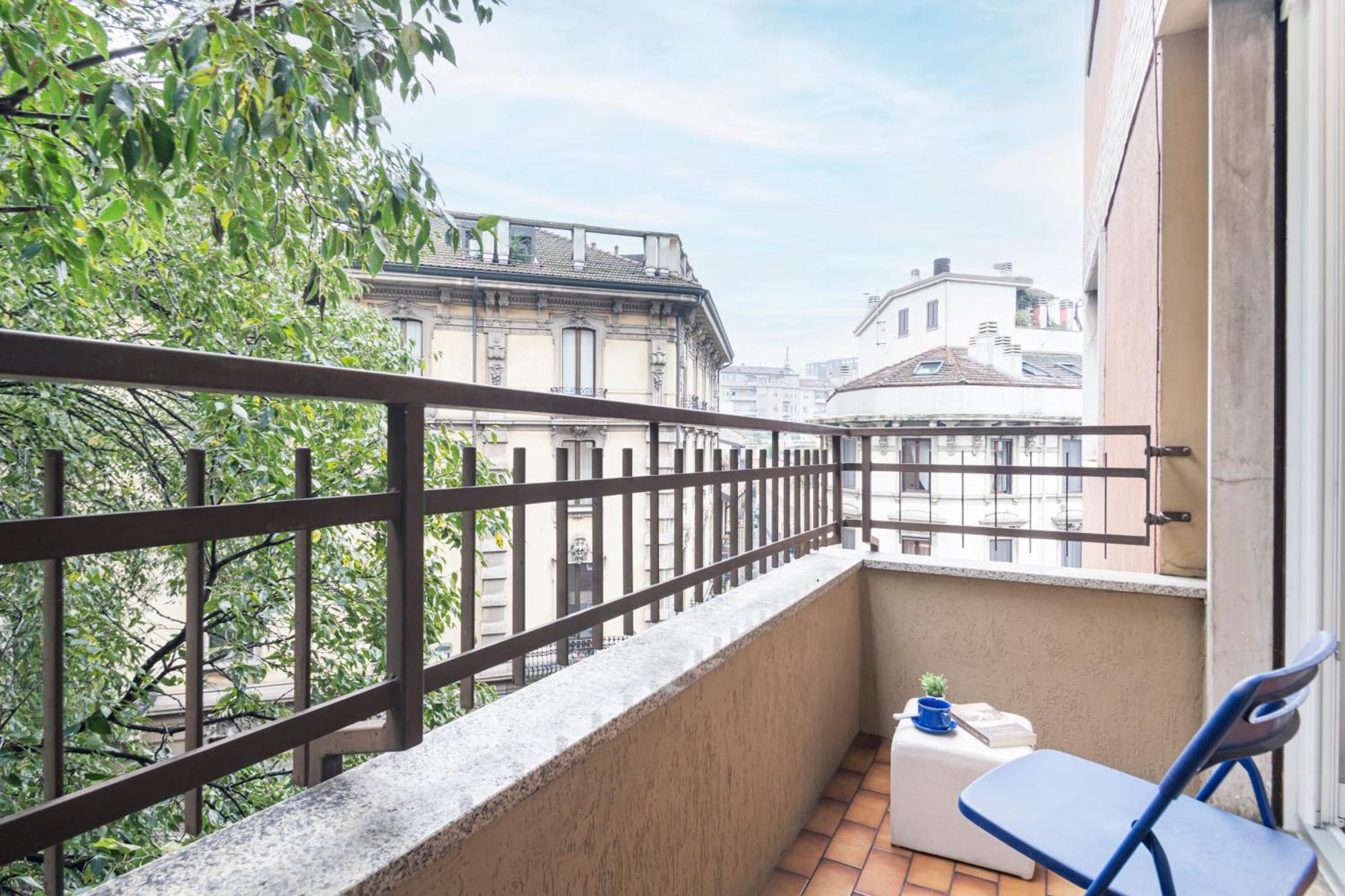 Easylife - Luminosa E Comoda Residenza Con Balcone Apartment *