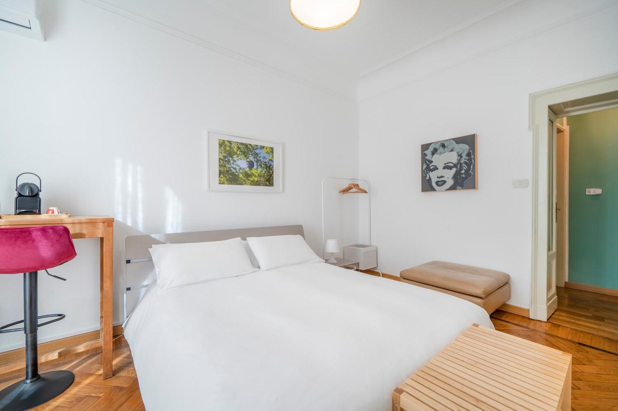 Private And Bathroom Porta Venezia * Milano