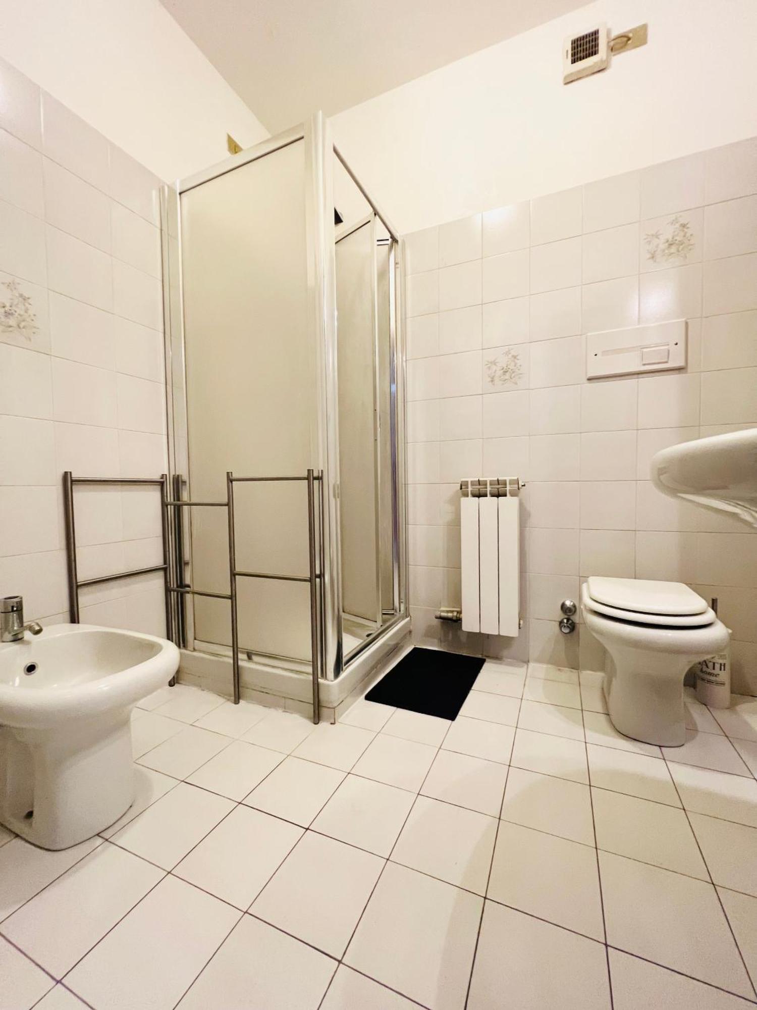 Leilighet Very Big With 2 Balcony In Navigli District *