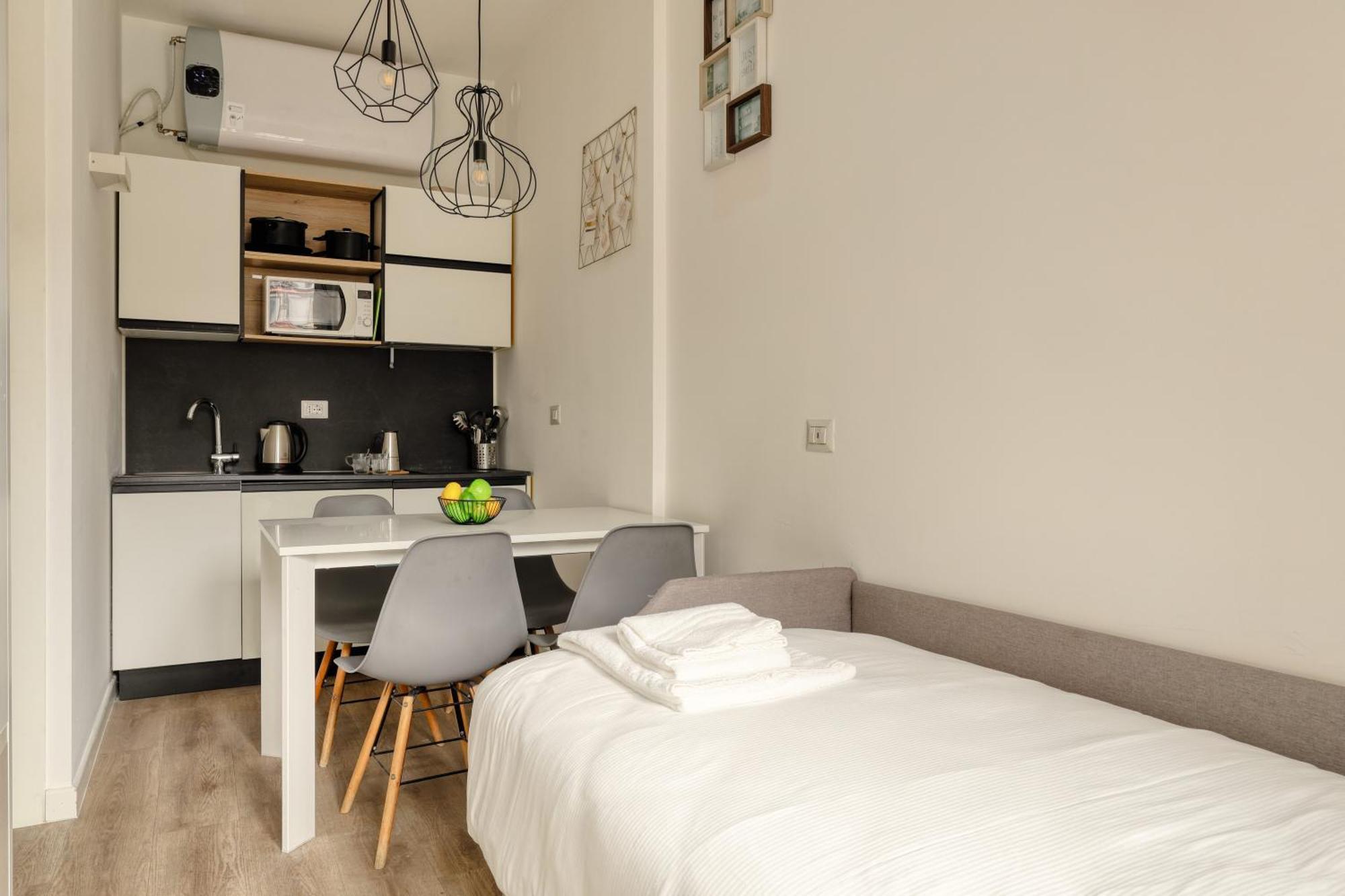 Joivy Cosy With Balcony Near The Centre Appartamento Milano
