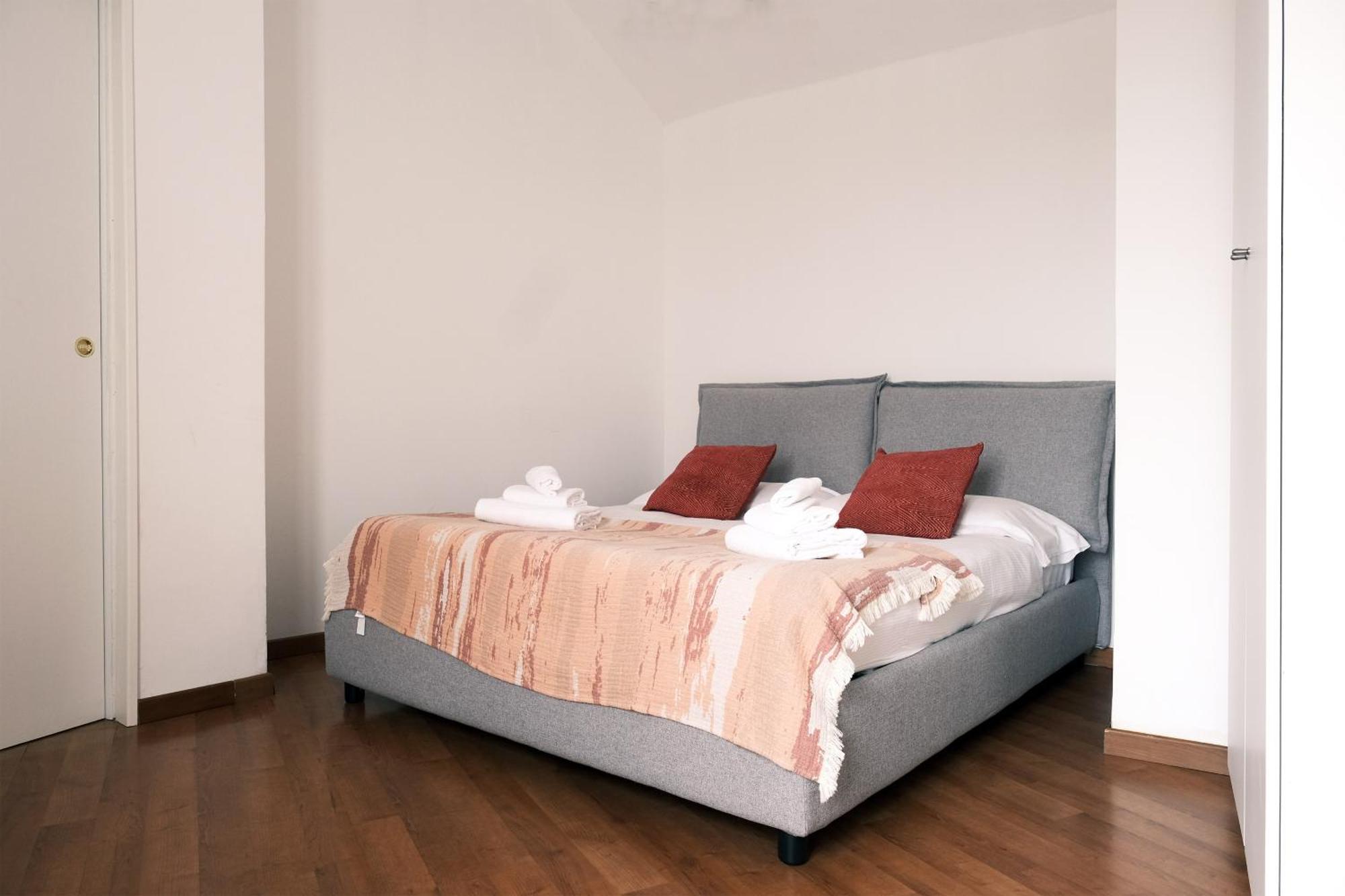 Apartment Comecasa 2 Bedrooms 450mt From Duomo Mailand