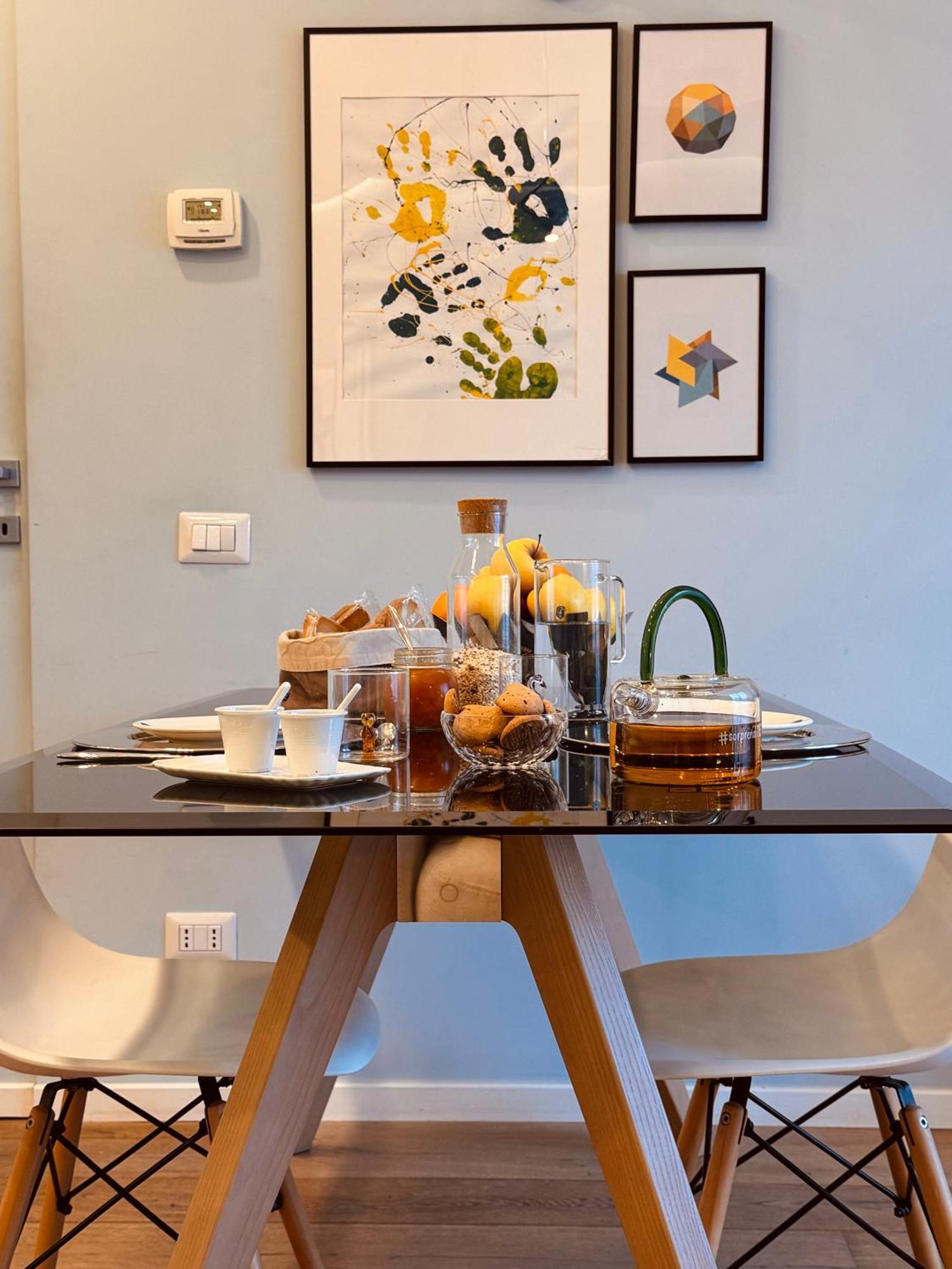 Azzurro Lancetti Retreat