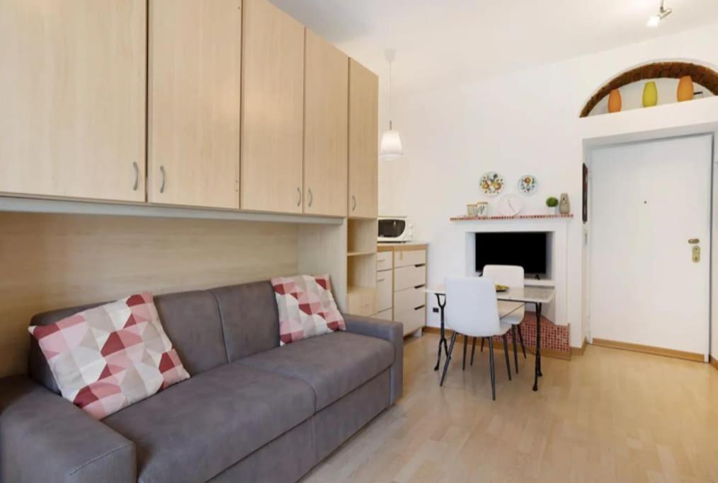Comfort Duomo - San Siro 10 Minuti Apartment Milan