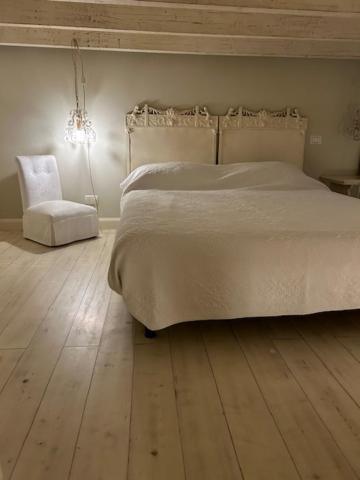 Saronno Apartment *