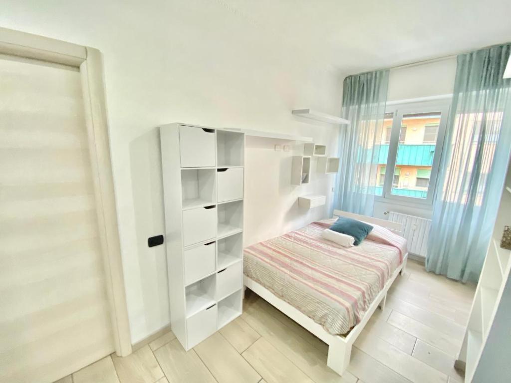 Appartamento Bocconi Home, Moderna Ed Elegante, Spazioso E Luminoso, Con Due E Due Bagni *