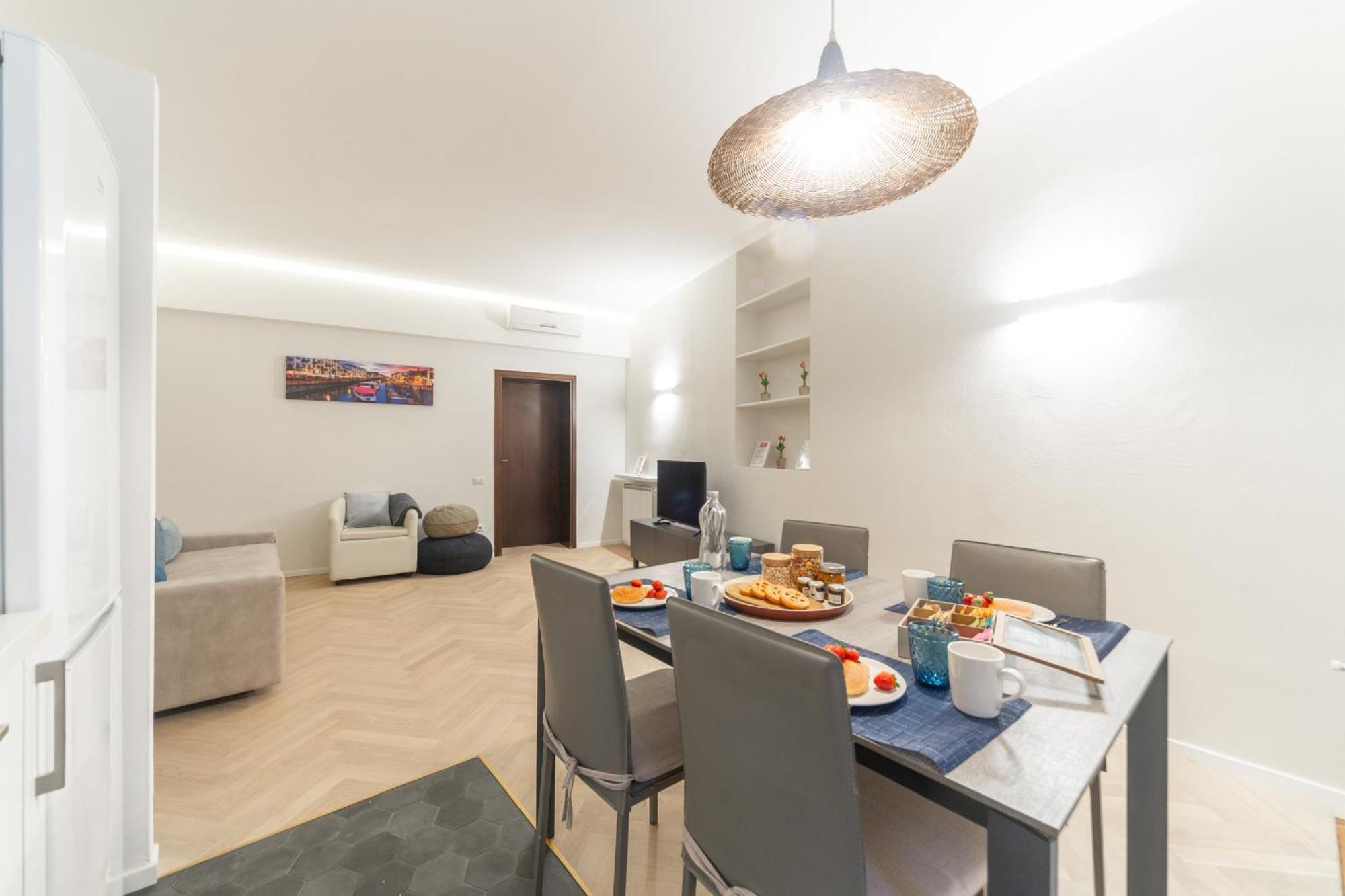 Leilighet Charming 2-bedroom In Milanese Building Milano