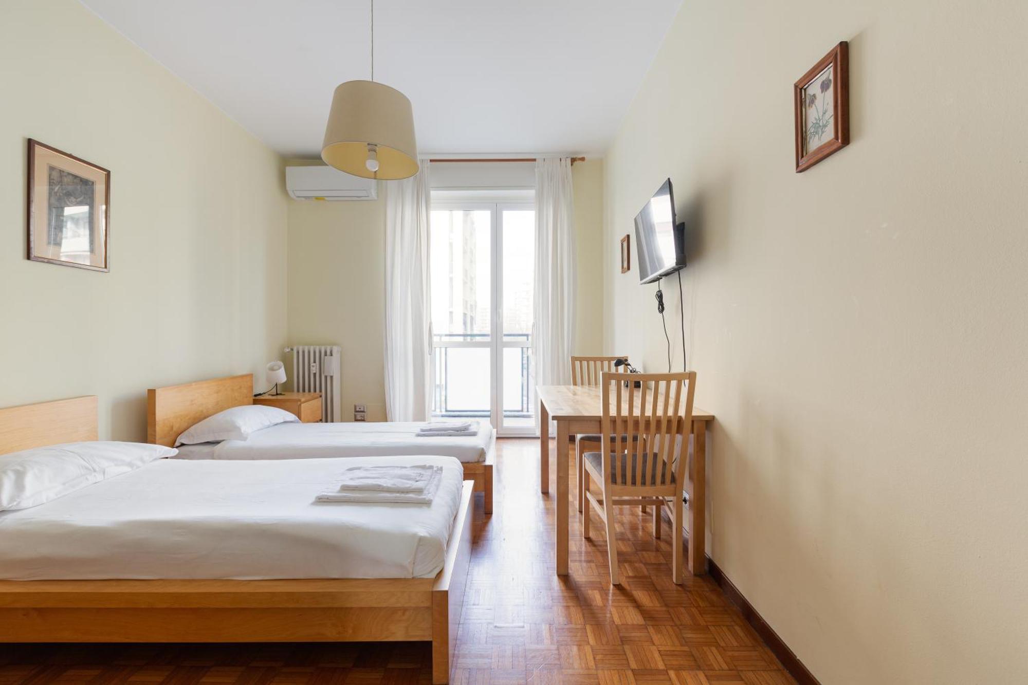 Appartement Stazione - Bilocale Con Cucina Separata Milaan