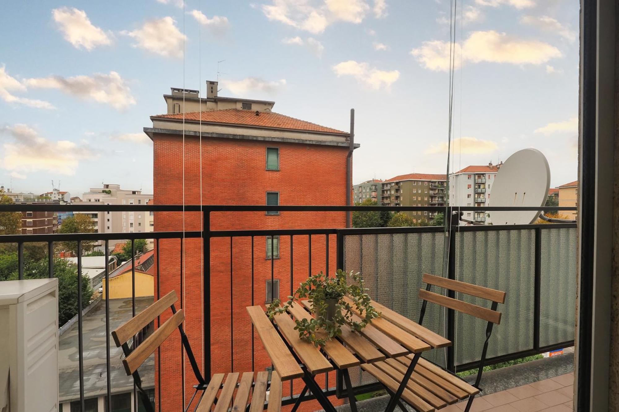 Appartamento Primopiano - Legioni Romane Milano