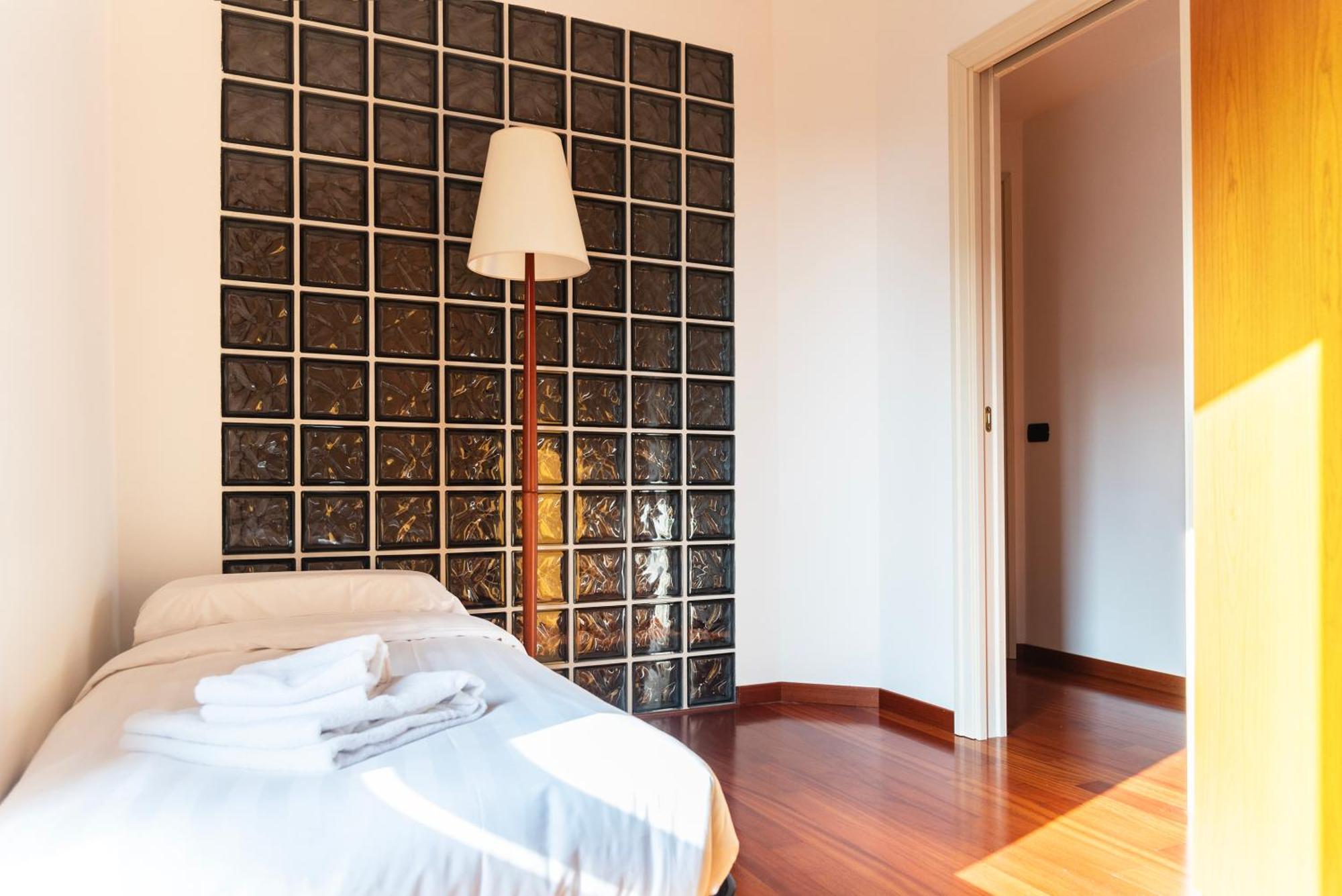 Youhosty - Cechov 21 Appartamento Milano