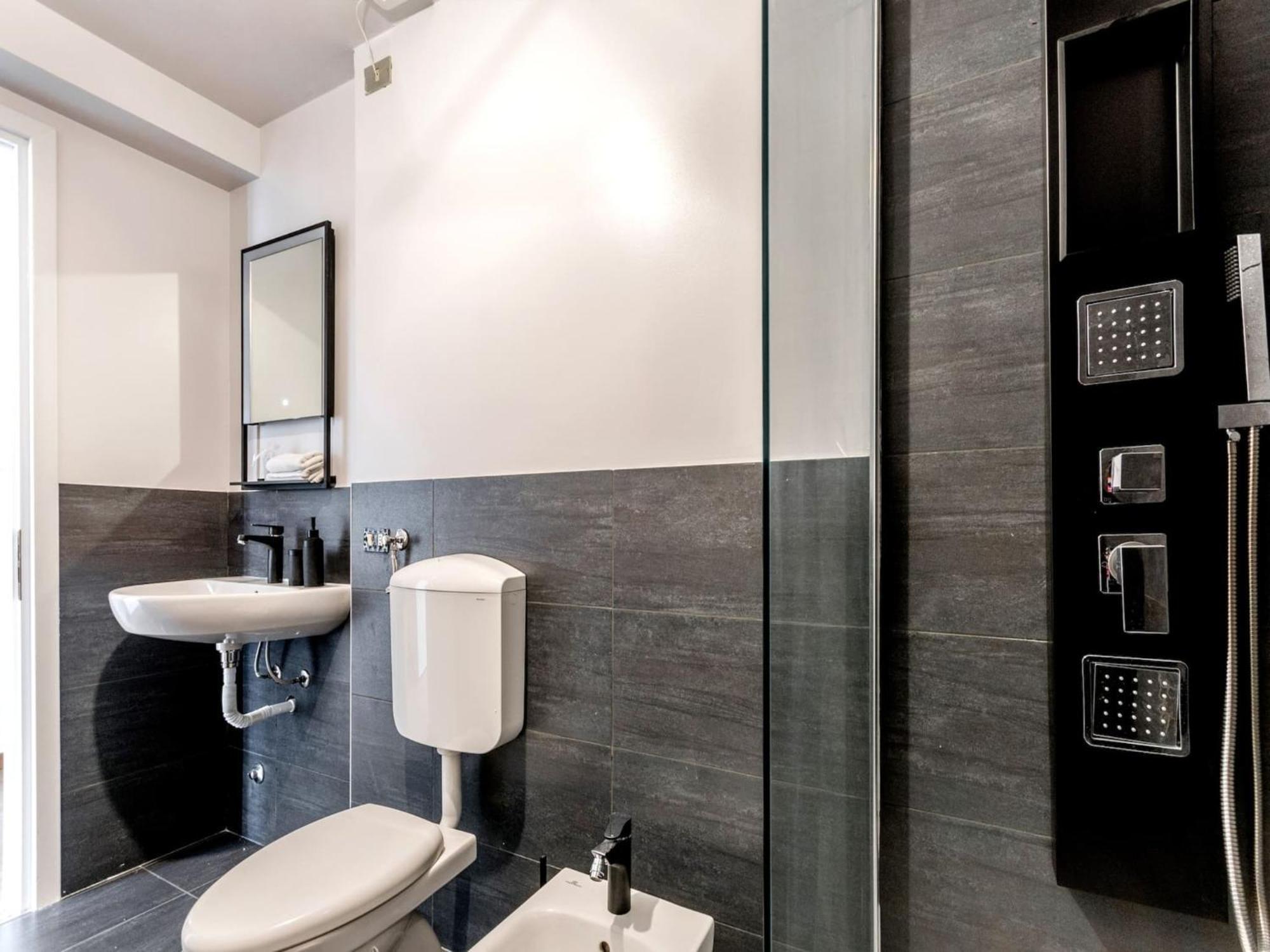 Modern In Heart Of Brera Mailand