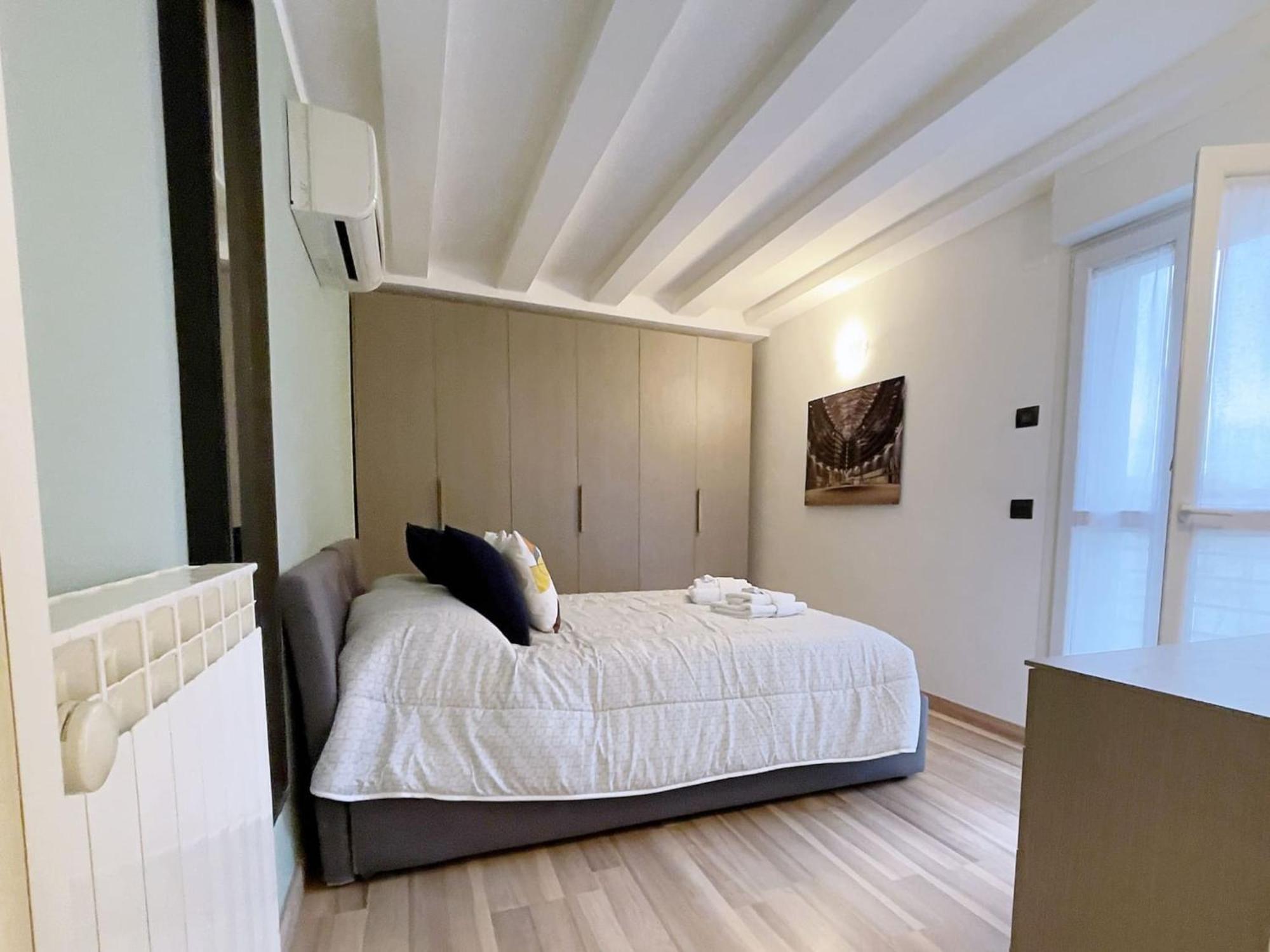 Candiani F2 Trilocale 2 Livelli Appartement Milaan