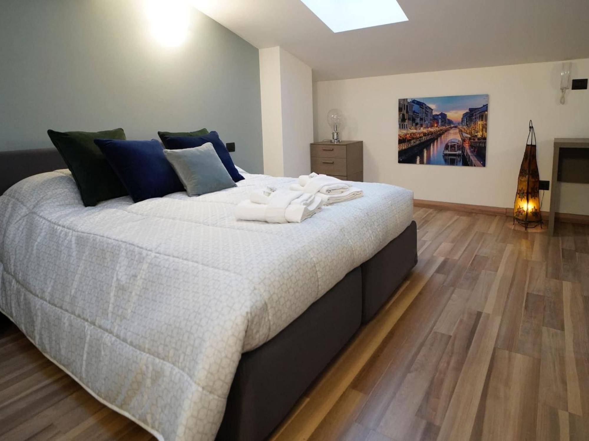 Spacious With Terrace Appartamento Milano