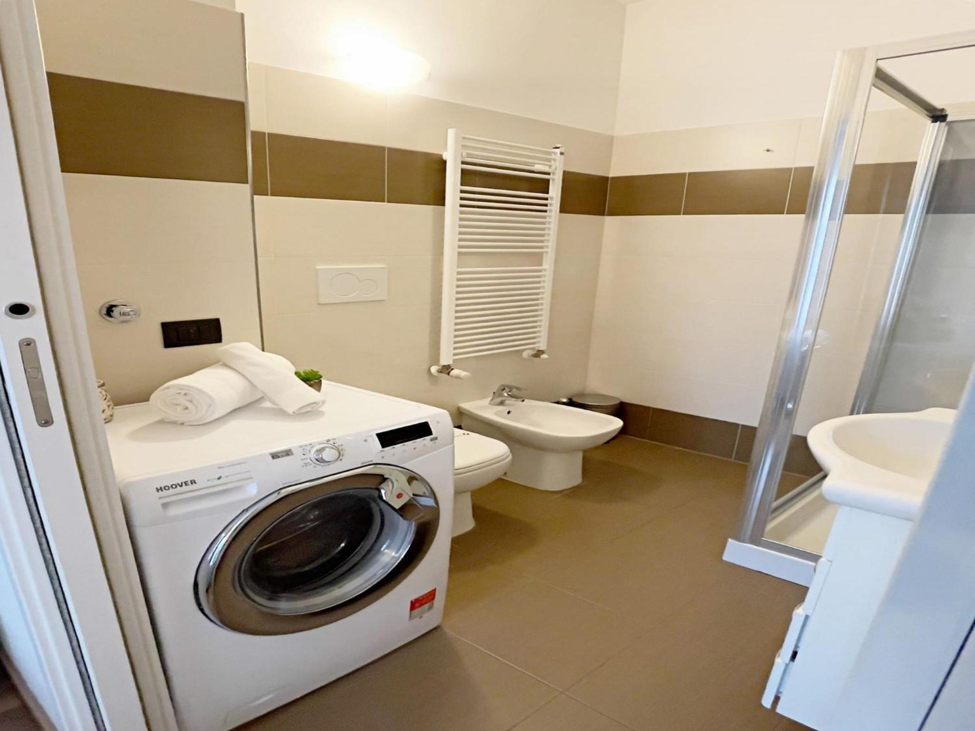 Spacious With Terrace Milano