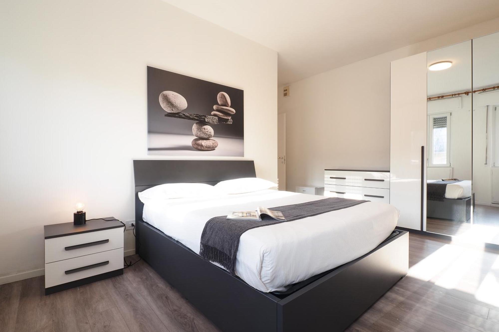 Contempora - Camera Plana B * Milano