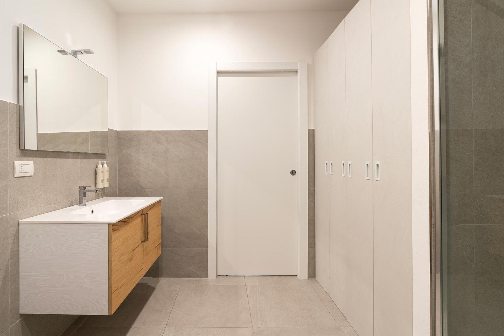 Santa Tecla Living Parini 9