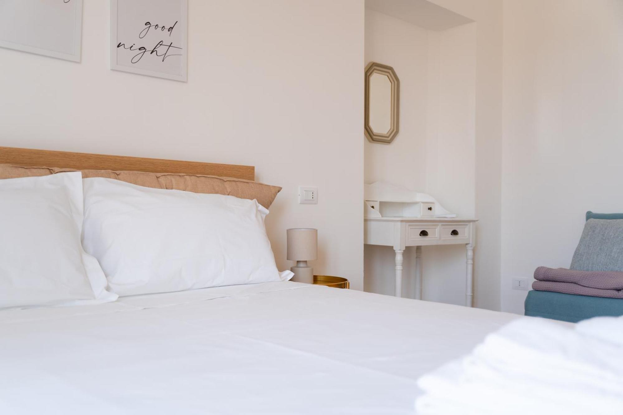 Casa Soperga, Corso Buenos Aires, Loreto, Apartment Milan