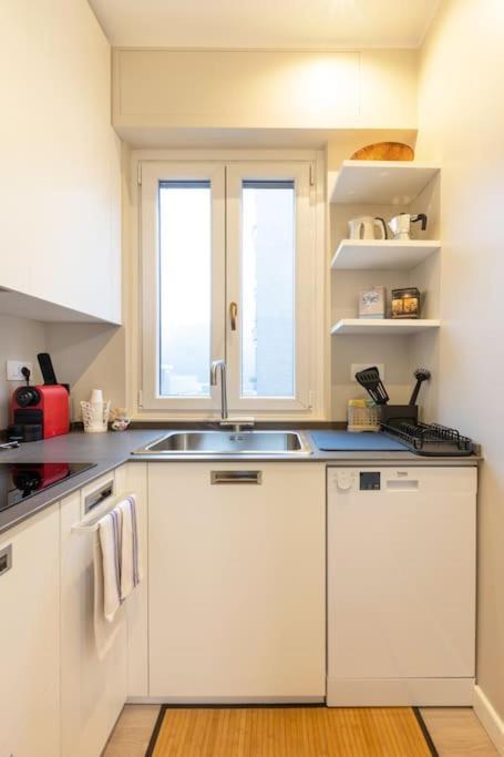 Wonderful 2 Bedrooms Fiera Area - Mirable Pm Milaan