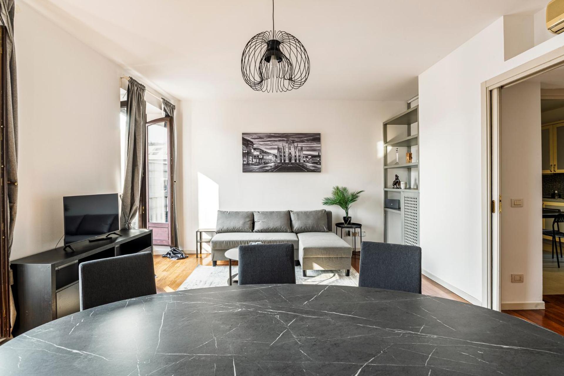 Italian Residencies - Valpetrosa 10 Milano