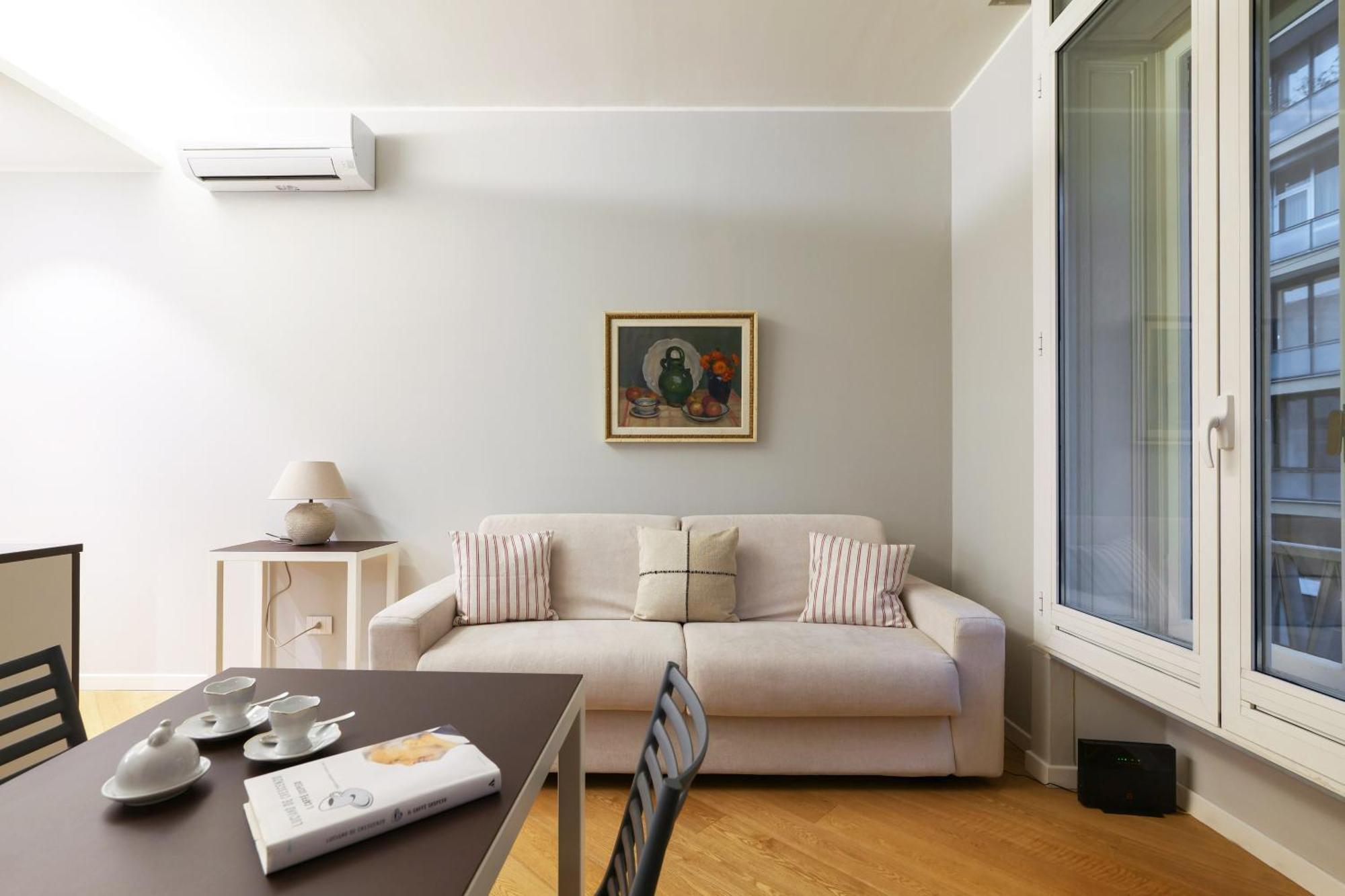 Contempora - Visconti Di Modrone Milan