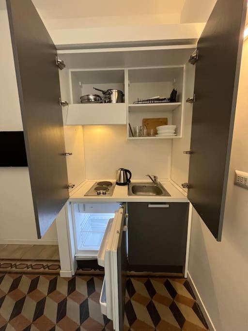 Casa vacanze Tiny With Ideal Subway Connection Milano