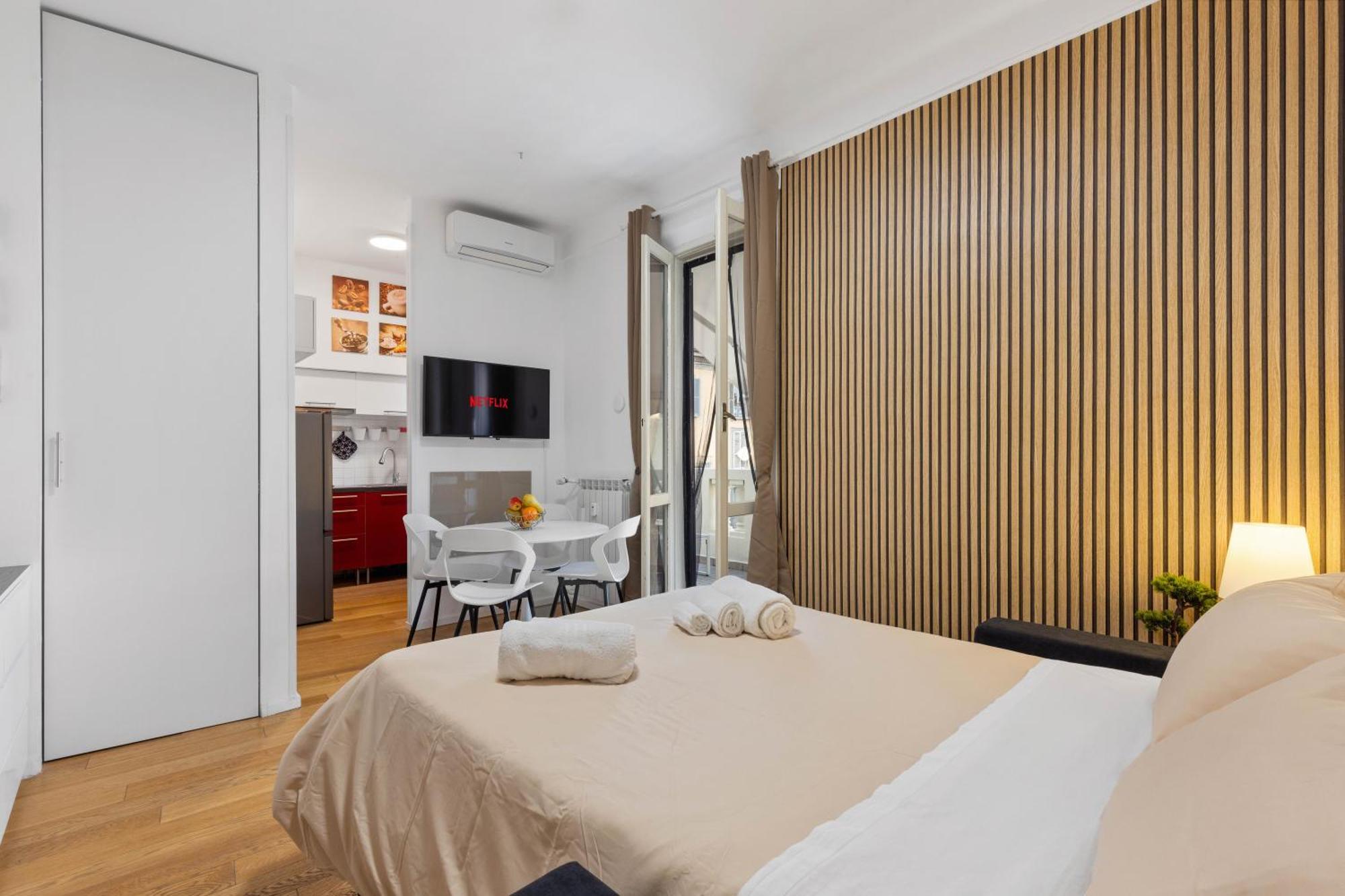 Life Elegant Penthouse With Terrace, Wi-fi Netflix, Subway * Milan