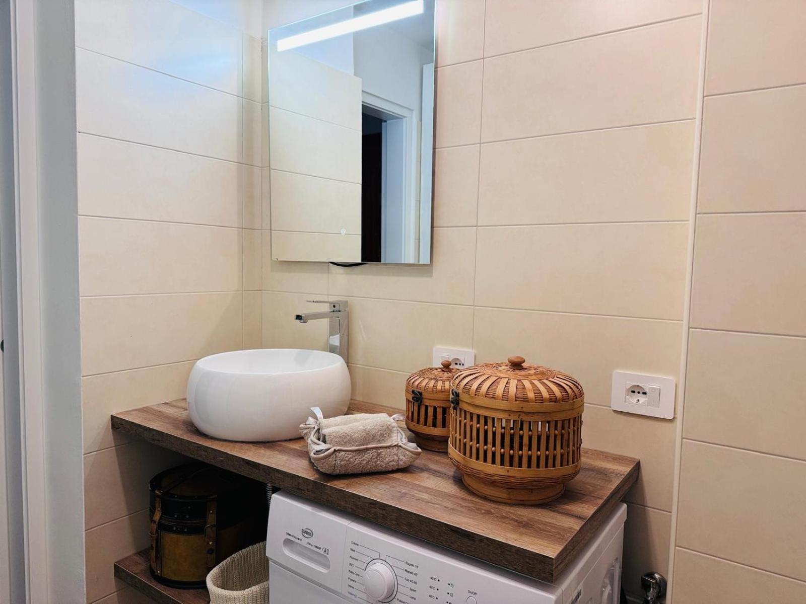 Apartment Comecasa Porta Nuova Milan