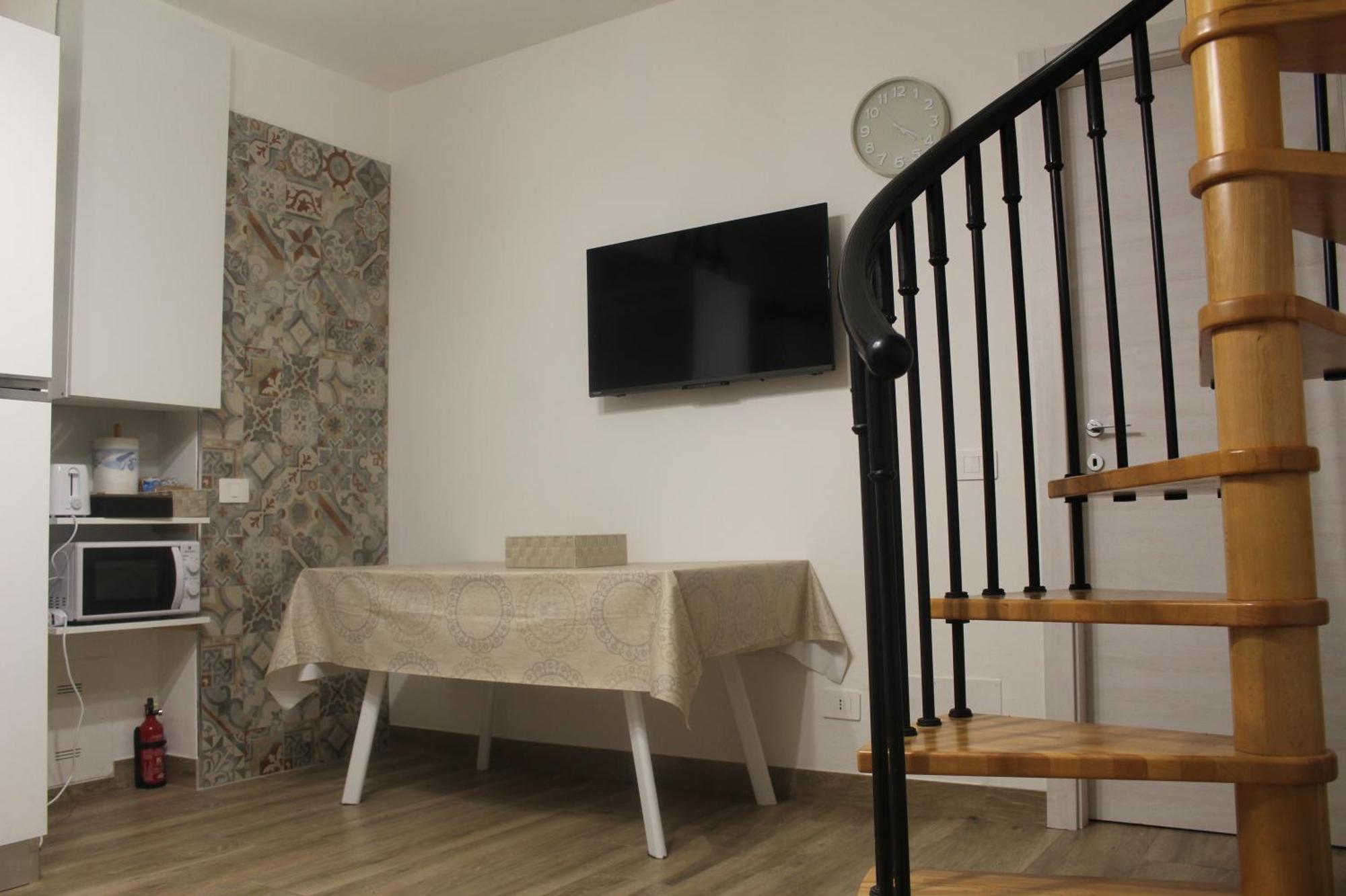 Appartamento Corte Dei Pavoni 10 Minuti Da Stadio San Siro E Fiera Pet Friendly *