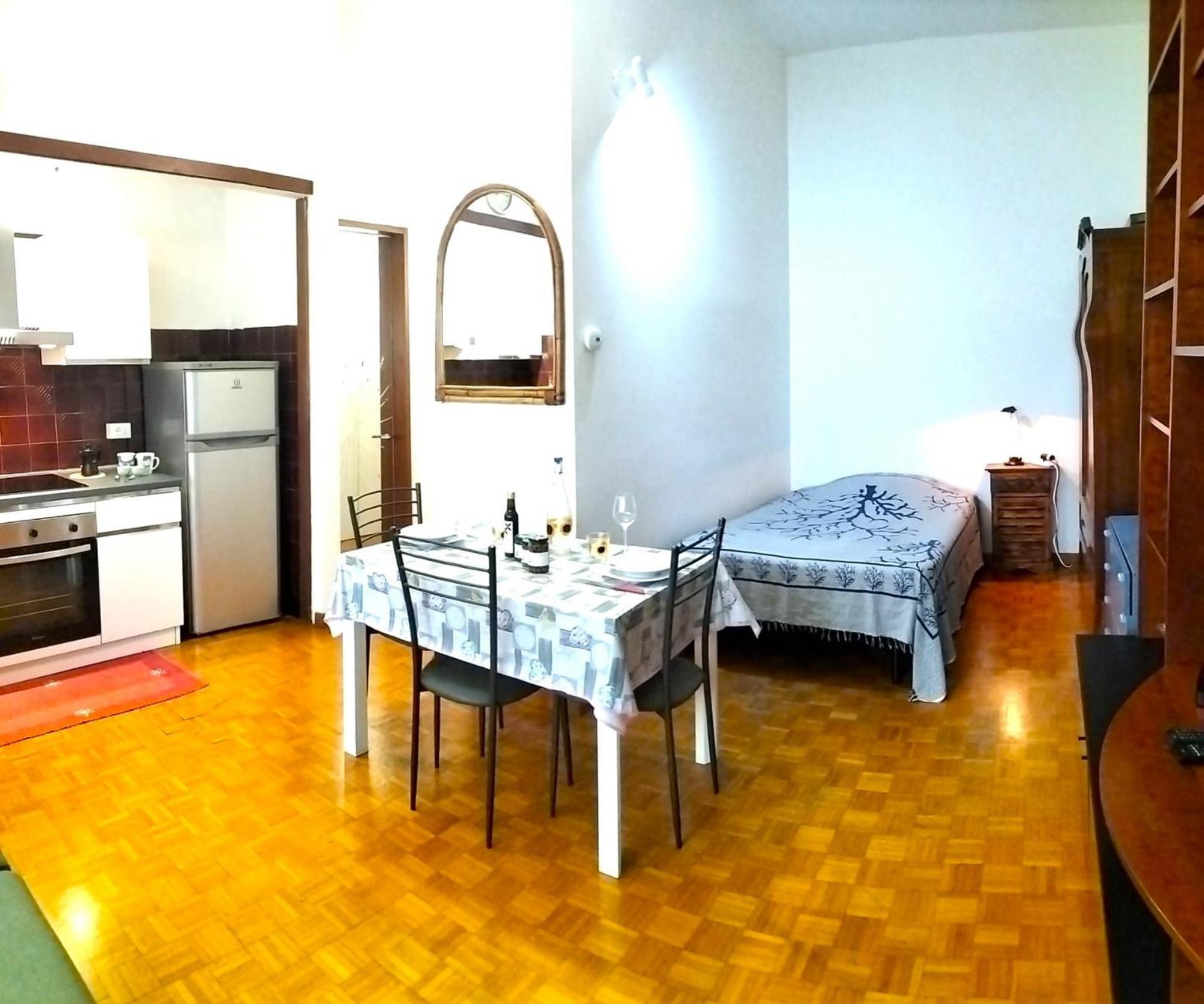 Crocetta 51 Appartement Milaan