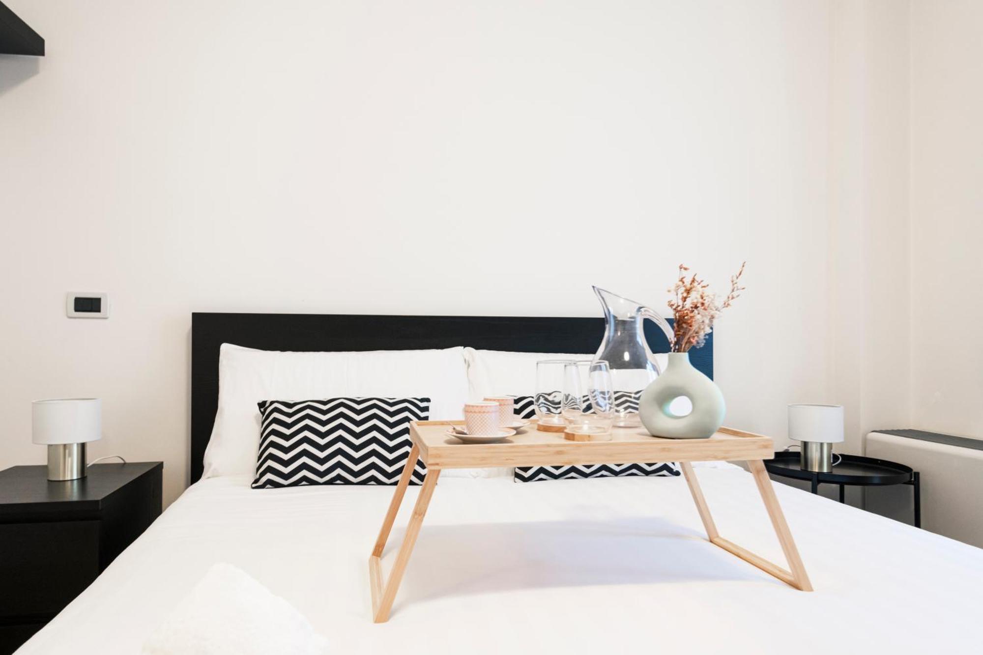Easylife - Pearl With Balcony On Ticinese District Apartment Mailand