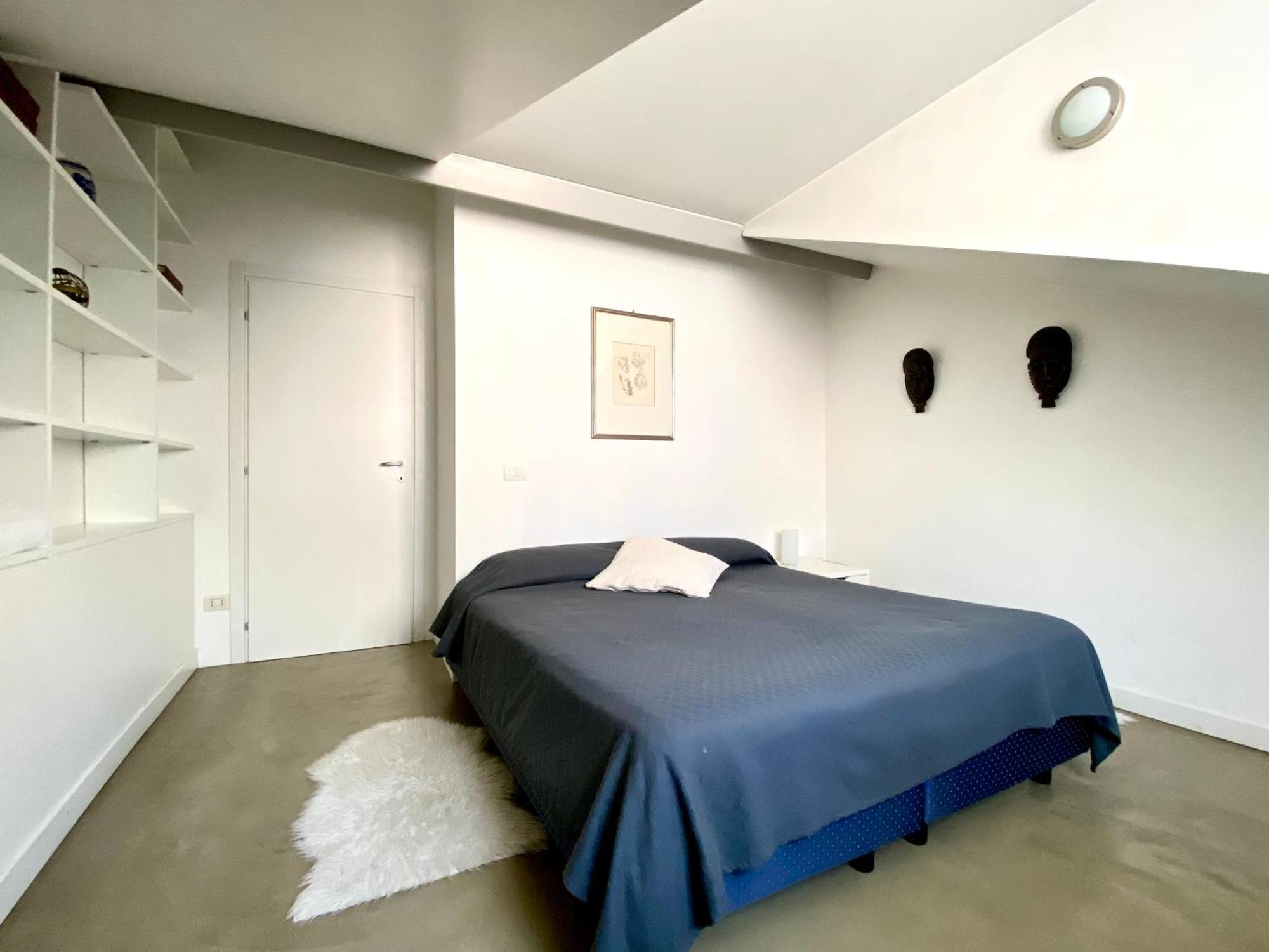 Sant Ambrogio Courtyard In Shared Flat Privatunterkunft *