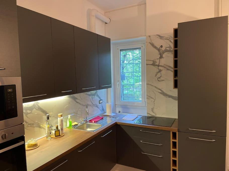 Apartment In Affori *