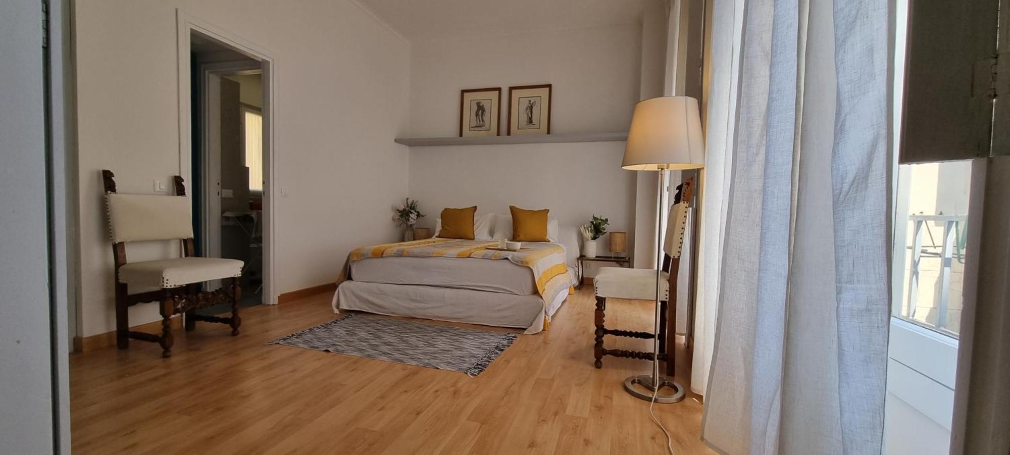 Joivy Contemporary 1-bed Near Duomo Di Apartment