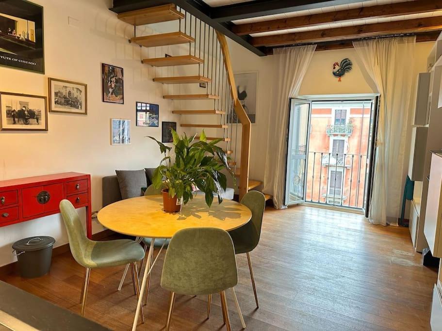 Appartement Nel Cuore Di Navigl Milaan