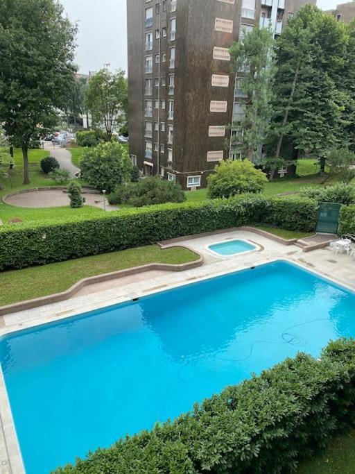 Lejlighed Artsy Flat With Shared Pool