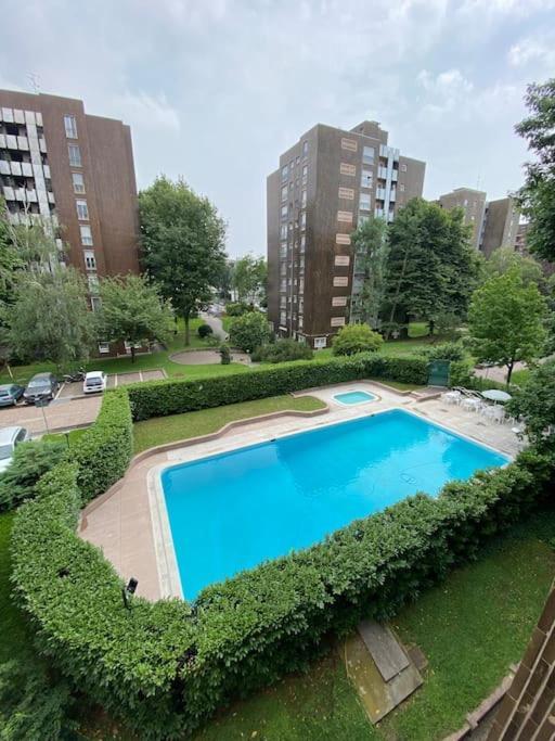 Lejlighed Artsy Flat With Shared Pool *