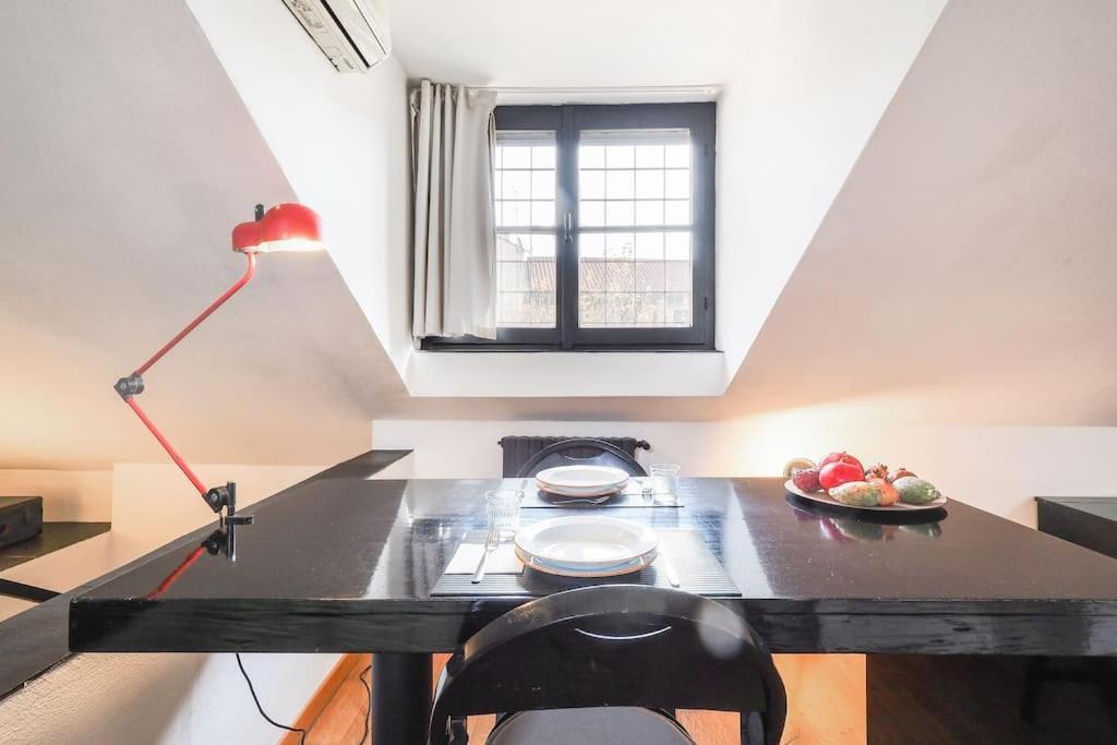 Open Space Nel Cuore Dei Navigli Apartment *