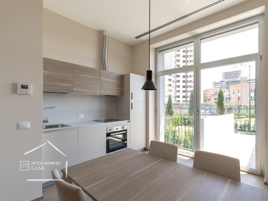 Appartamento Open Space - Garden & Jacuzzi - Self Check-in Milano
