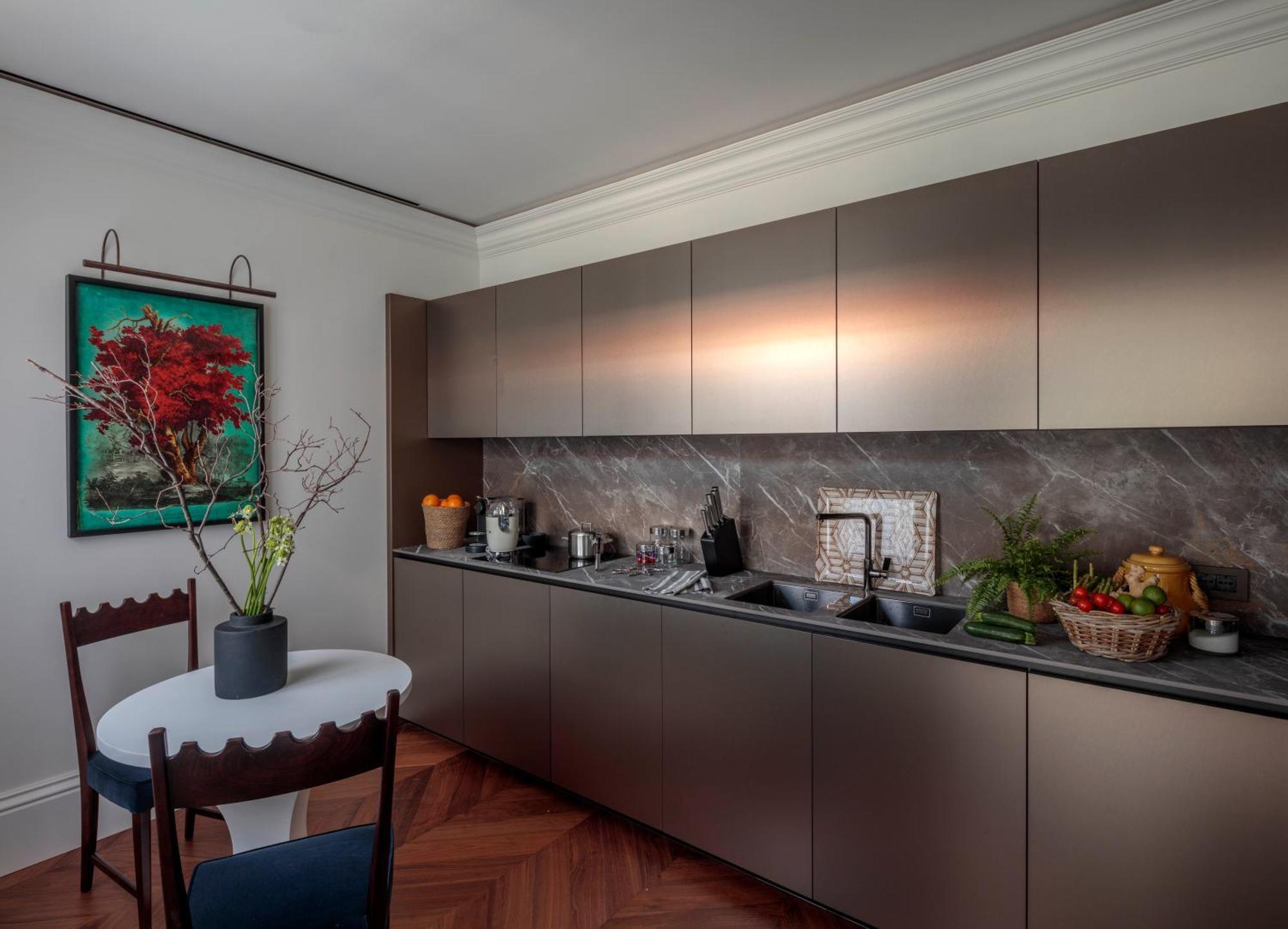 Rocco House Via Manzoni * Milano
