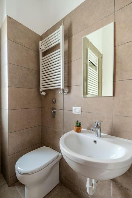 Station-duomo - 3 Bedrooms With Jacuzzi Mailand