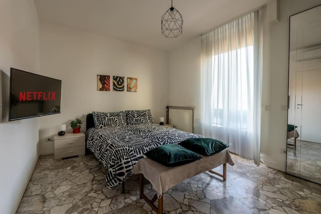 Station-duomo - 3 Bedrooms With Jacuzzi * Milano