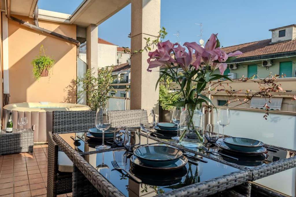 Station-duomo - 3 Bedrooms With Jacuzzi Mailand