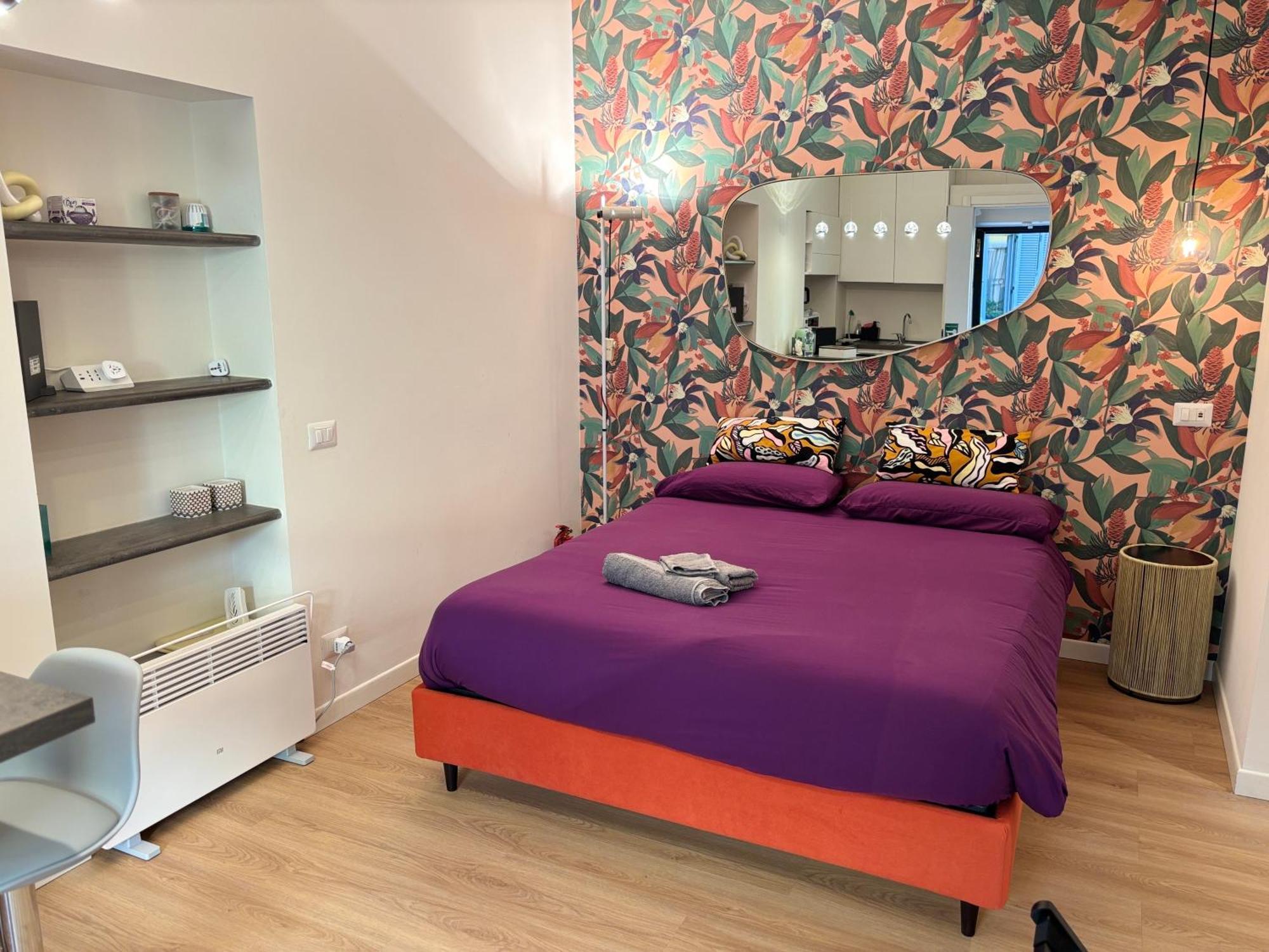 La Vecchia Milano-les Nubles Vannucci - Il Ballatoio E Il Cortile Appartement Milaan